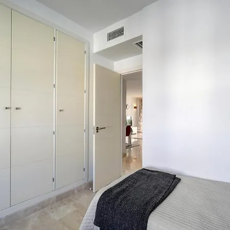 Apartment New! Sunset Flat! 127 *