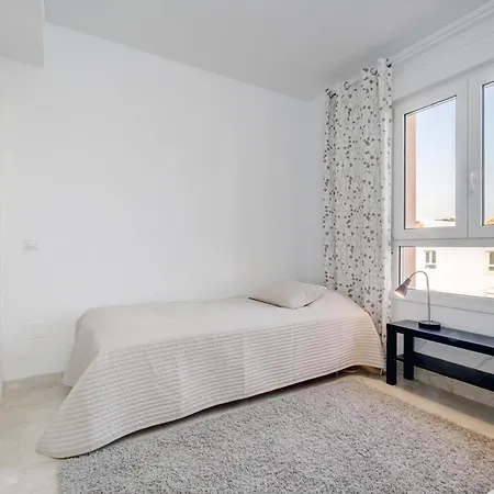New! Sunset Flat! 127 Apartment